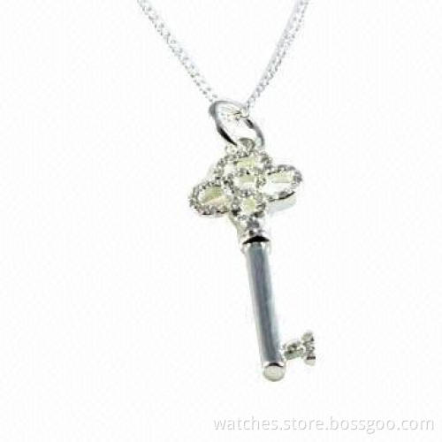 Fashion necklace w/ chrome plating and pendant, made of zinc alloy, wholesale, OEM order is welcome